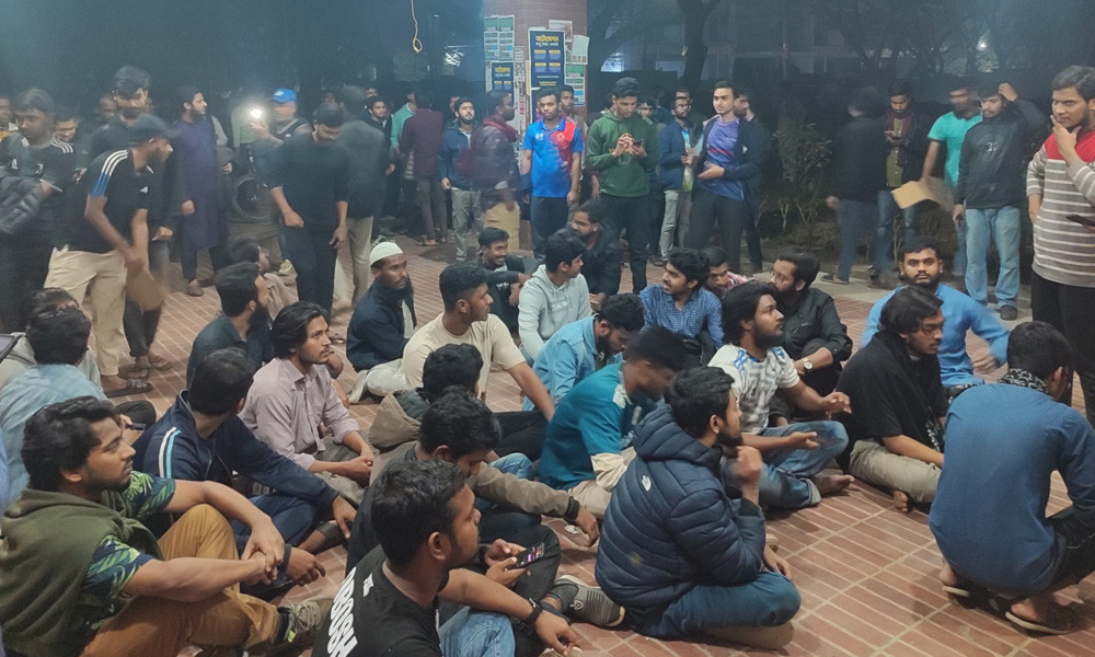 জাকসুর নির্বাচন তফসিল ঘোষণা দাবিতে আন্দোলন