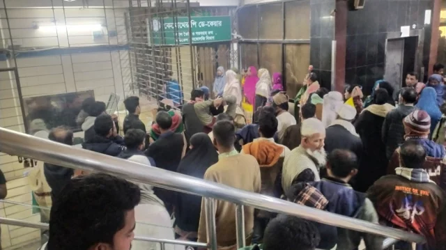 ক্যানসার রোগীর সংখ্যা বাড়ছে, তবে চিকিৎসা ব্যবস্থা এখনও দুর্বল।