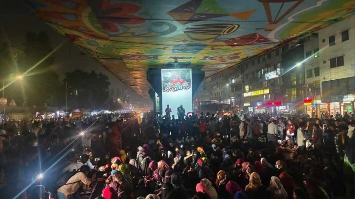 বিশ্ববিদ্যালয়ের দাবিতে তিতুমীর কলেজ শিক্ষার্থীদের অবরোধ প্রত্যাহার