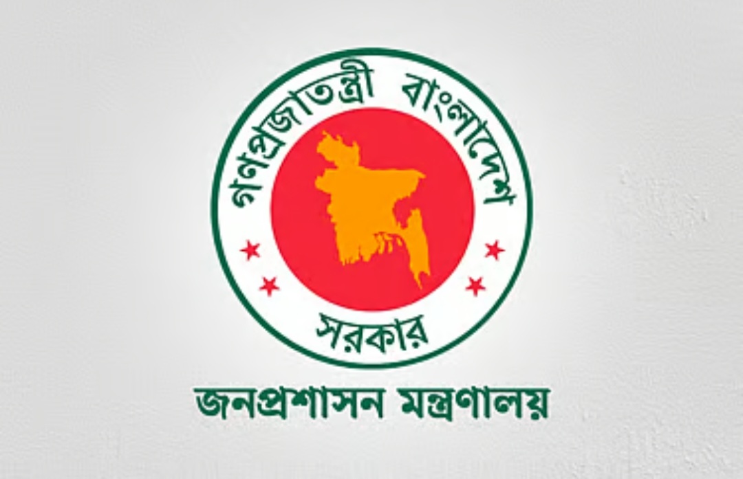 ২০১৮ সালের নির্বাচনে দায়িত্বে থাকা ৩৩ সাবেক ডিসিকে ওএসডি করা হয়েছে।