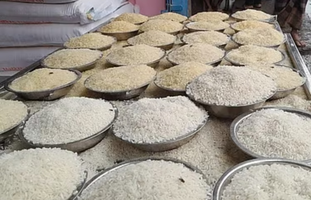 ভারত থেকে ৫০ হাজার টন চাল আনা হচ্ছে।