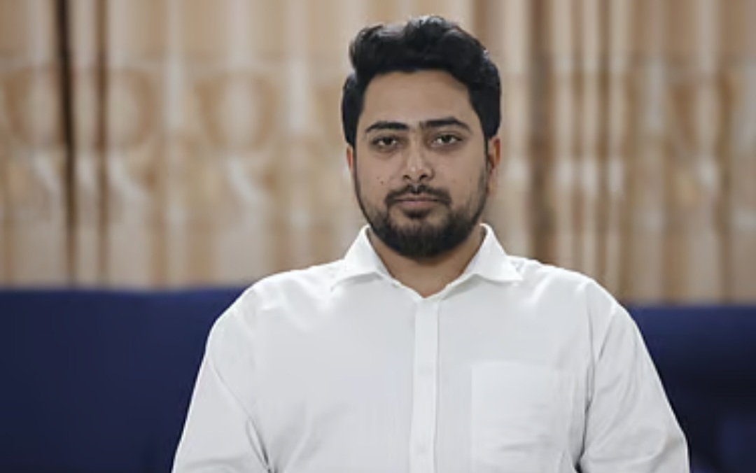 উপদেষ্টার দায়িত্ব পালনকালে আমি বা আমার পরিবারের কেউ জমি বা ফ্ল্যাট কেনেনি: নাহিদ ইসলাম