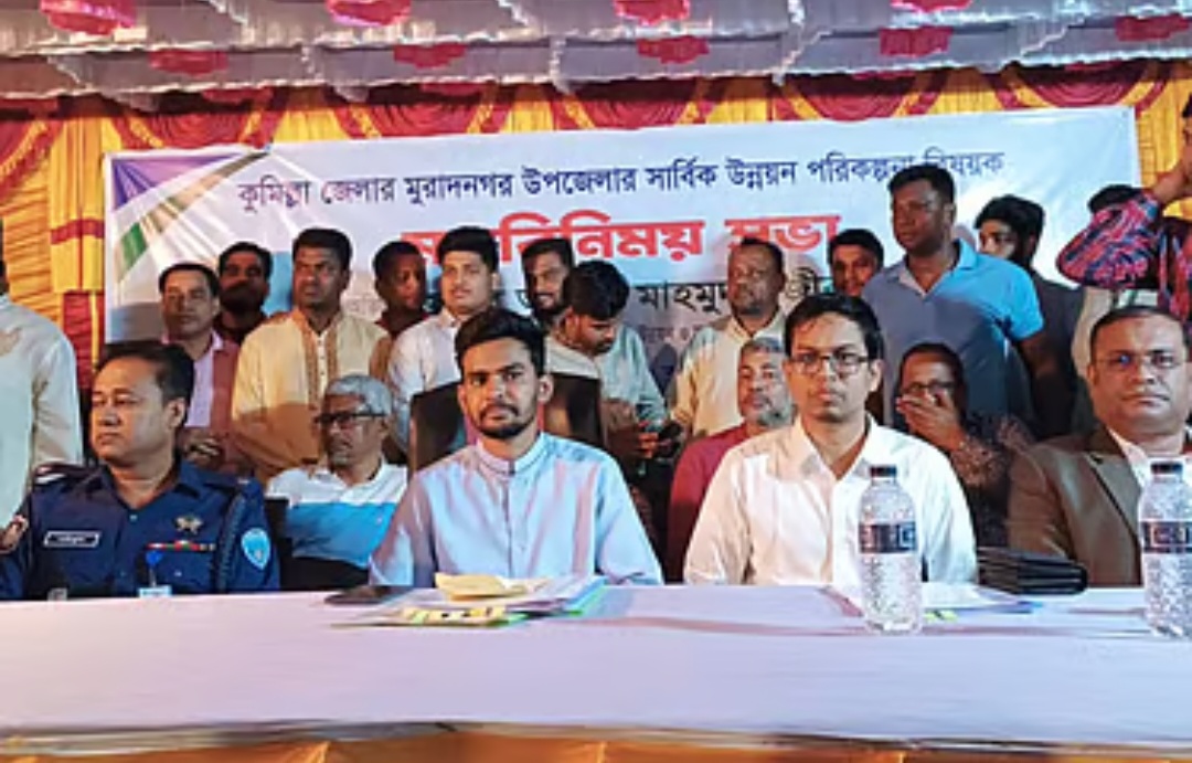 আমি এখন সরকারে আছি, তবে কোনো রাজনৈতিক দলের সাথে যুক্ত নই: আসিফ মাহমুদ।