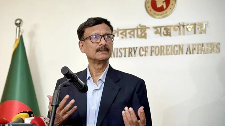 ভারতের সঙ্গে সম্পর্ক নিয়ে সিদ্ধান্ত নিতে হবে উভয় পক্ষকেই: পররাষ্ট্র উপদেষ্টা