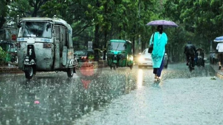 আট বিভাগে ঝোড়ো হাওয়া ও বজ্রসহ বৃষ্টির সম্ভাবনা