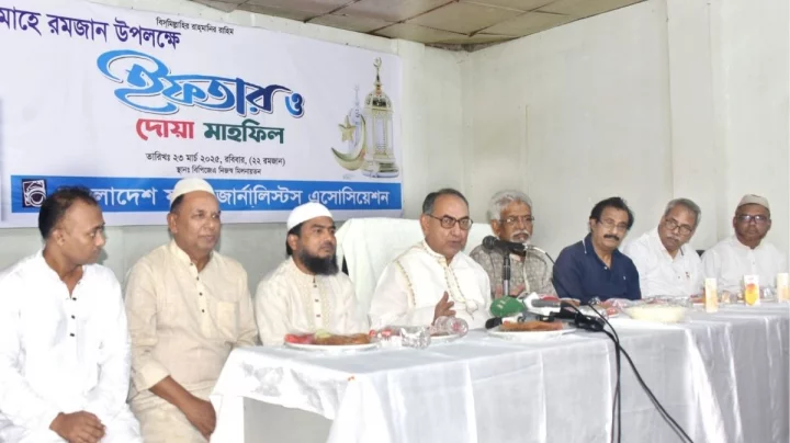 দেশ ও বিদেশের ষড়যন্ত্রকারীদের বিরুদ্ধে সজাগ থাকার আহ্বান মির্জা আব্বাসের