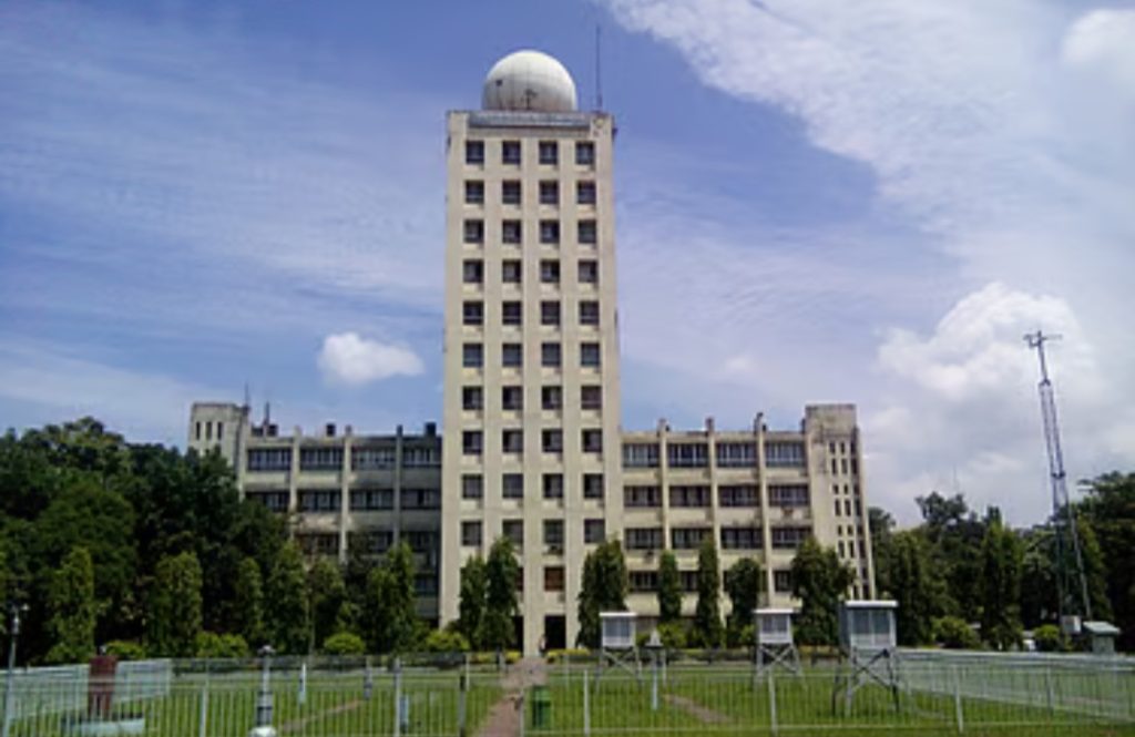 আবহাওয়া অধিদপ্তর জানিয়েছে, রোজার মাসে কতটা গরম পড়বে।