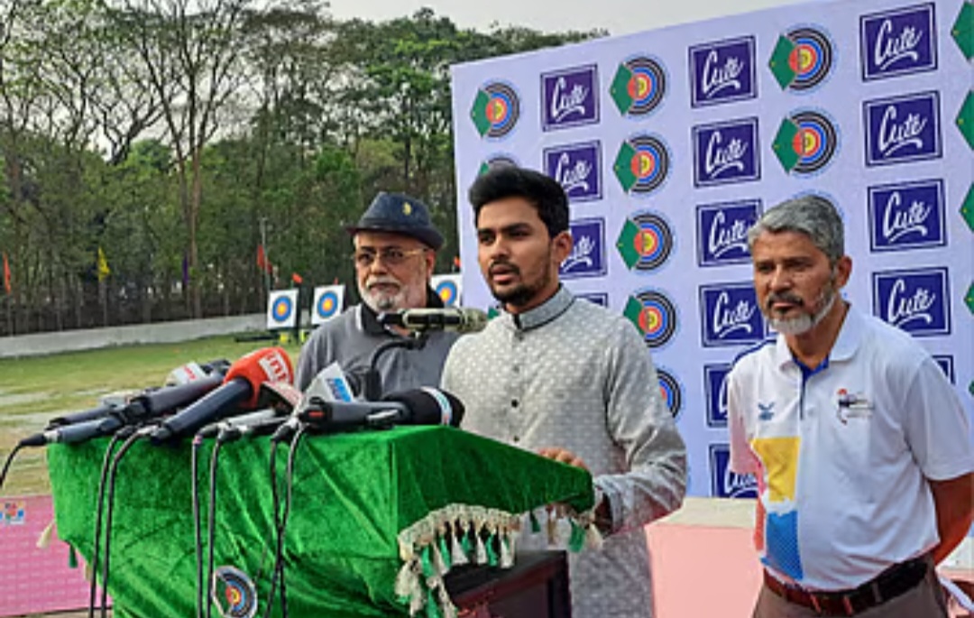 আসিফ মাহমুদ বলেছেন, আন্তর্জাতিক স্তরে নারীরা বাংলাদেশের সুনাম বৃদ্ধি করে চলেছেন।