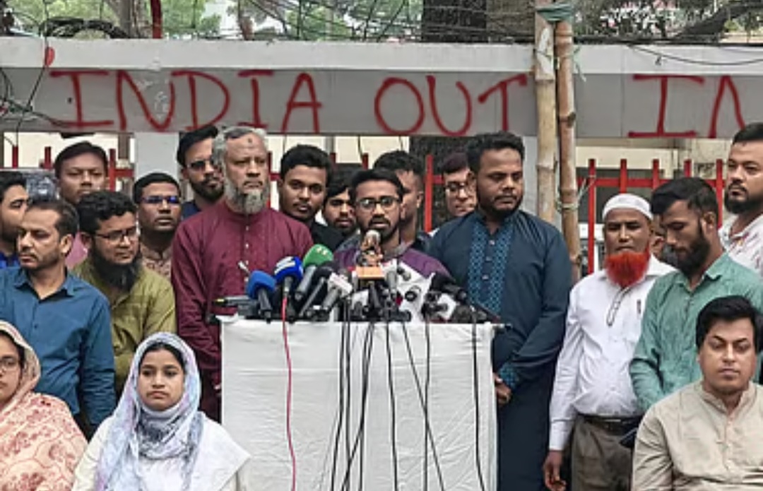 আরেকটি এক-এগারো ঘটানোর পরিকল্পনা চলছে: রাশেদ খান।