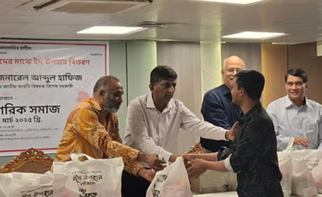 প্রধান উপদেষ্টা আবদুল হাফিজের সহকারী জানিয়েছেন, সরকার গণ-অভ্যুত্থানে আহতদের চিকিৎসা ও পুনর্বাসন নিশ্চিত করছে।