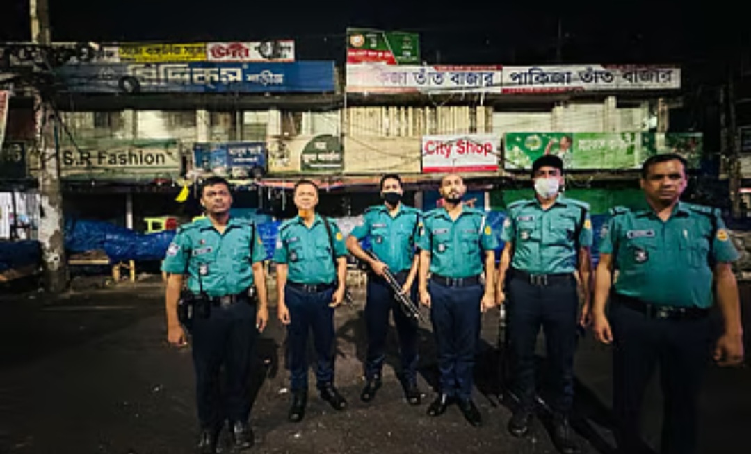 ঈদে ঢাকায় ১৫ হাজার পুলিশ সদস্য নিরাপত্তা নিশ্চিত করবেন।