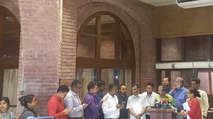 সংবিধান সংস্কারে গণভোটের প্রস্তাব দিল রাষ্ট্র সংস্কার আন্দোলন