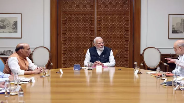 কাশ্মীরে সন্ত্রাসী হামলার জেরে ফের উচ্চপর্যায়ের বৈঠকে বসছেন মোদি