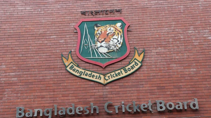 স্বেচ্ছাচারিতায় জিম্মি বাংলাদেশের ক্রিকেট: বিসিবির নতুন সভাপতির শাসন ও এর প্রভাব