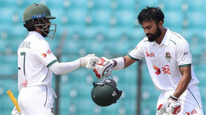 সাদমানের সেঞ্চুরিতে এগিয়ে বাংলাদেশ, শেষ বিকেলে হোঁচট