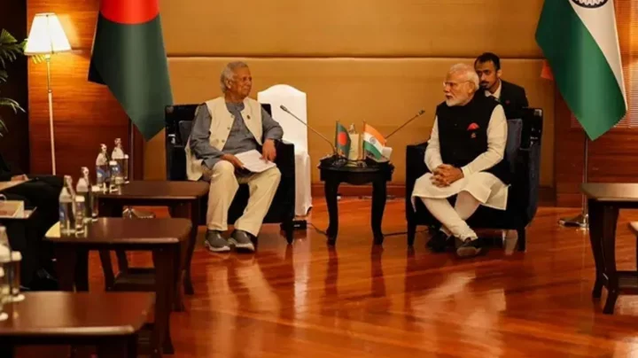 মোদী-ইউনূস বৈঠক: ভারত-বাংলাদেশ সম্পর্কের নতুন বার্তা