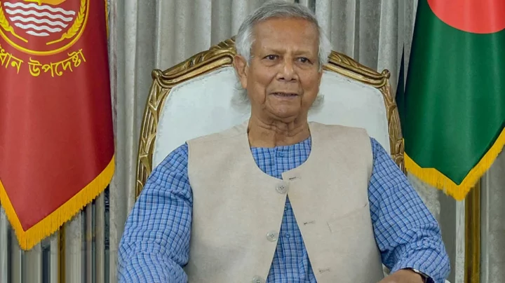যুক্তরাষ্ট্রের পাল্টা শুল্ক নীতি: রপ্তানি সংকট মোকাবিলায় জরুরি বৈঠকে ইউনূস