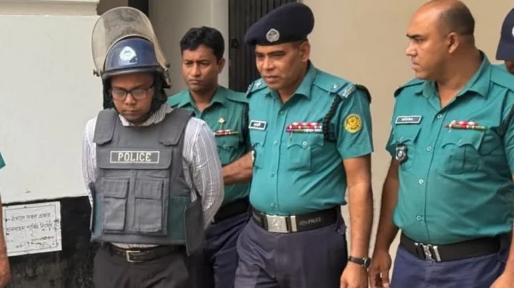 জুলাই গণঅভ্যুত্থান: মানবতাবিরোধী অপরাধে অভিযুক্ত সাবেক এডিসি ইশতিয়াক আহমদ গ্রেপ্তার