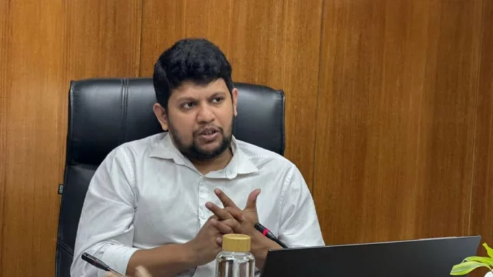 দীপ্ত টিভি নিজেরাই সংবাদ বন্ধ করেছে, সরকারের কোনো হস্তক্ষেপ নেই: তথ্য উপদেষ্টা মাহফুজ আলম
