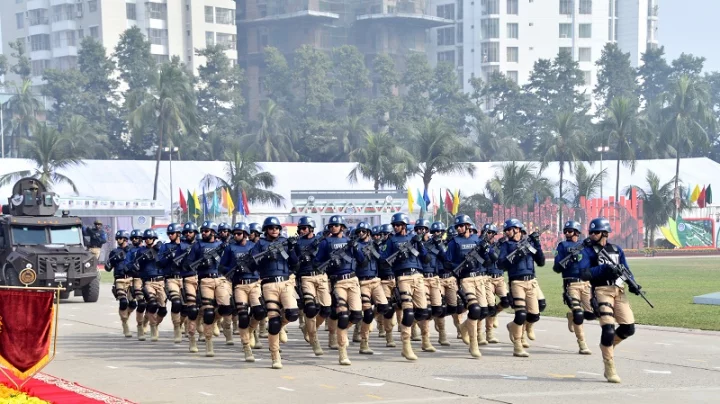 পুলিশ সপ্তাহের আয়োজন এবং ১২ দফা দাবি