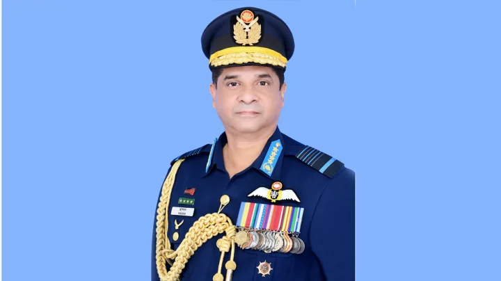 সরকারি সফরে ইতালি গেছেন বিমান বাহিনী প্রধান