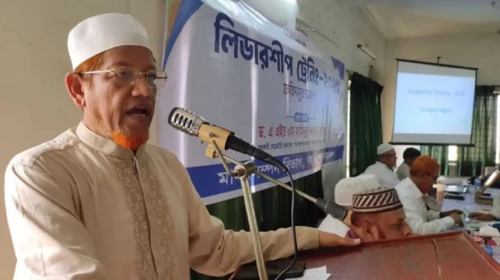 হাসনাত আব্দুল্লাহর ওপর হামলার নিন্দা ও দৃষ্টান্তমূলক শাস্তির দাবি জামায়াত নেতার