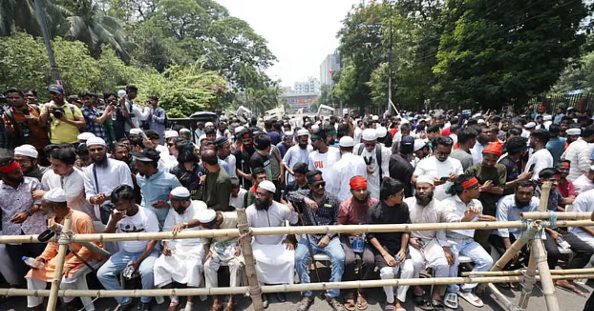 আওয়ামী লীগ নিষিদ্ধের দাবিতে জাতীয় নাগরিক পার্টির (এনসিপি) বড় জমায়েতের ডাক