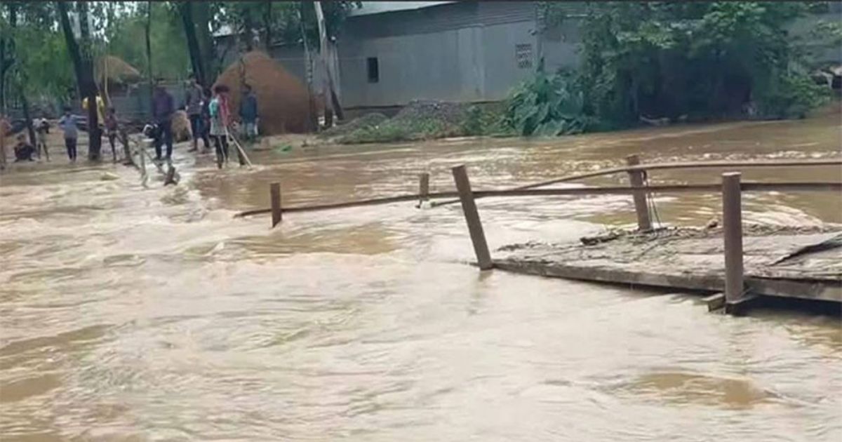 বন্যার শঙ্কায় শেরপুর, নেত্রকোনা, সুনামগঞ্জ ও সিলেট—পাহাড়ি ঢল ও ভারি বর্ষণে নদীর পানি বাড়ছে
