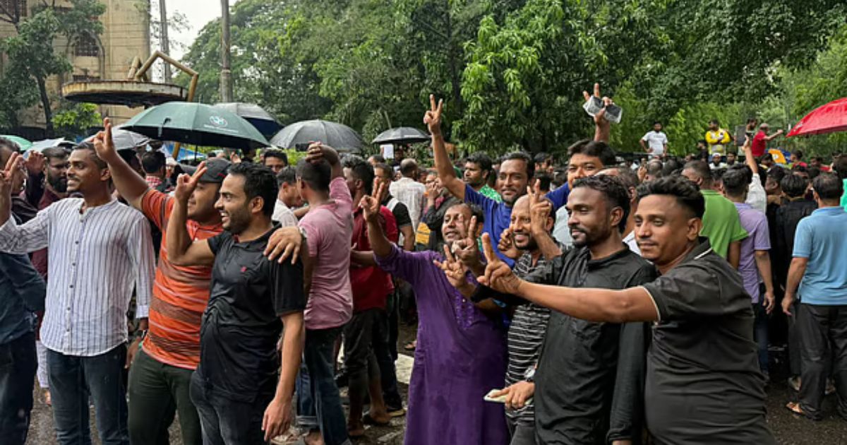 হাইকোর্ট খারিজ করলো ইশরাকের মেয়র পদ স্থগিতের রিট, বিএনপির আনন্দ মিছিল