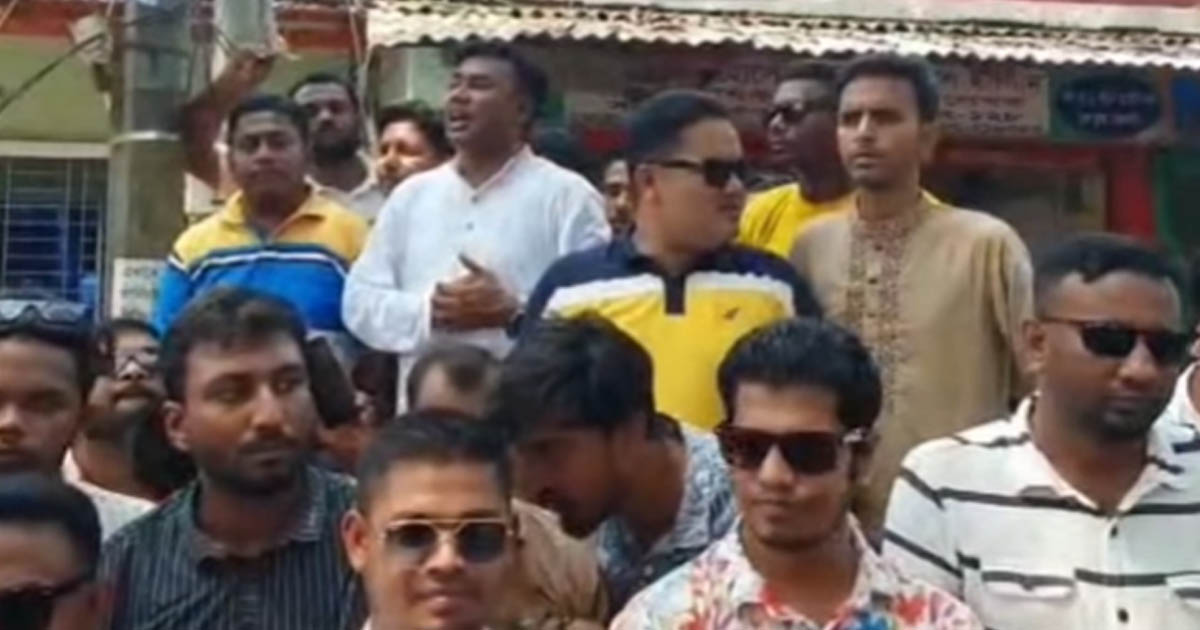 ঢাবি ছাত্রনেতা শান্ত হত্যার প্রতিবাদে ঝালকাঠিতে ছাত্রদলের বিক্ষোভ