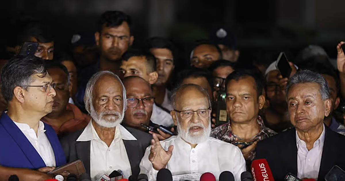 বিতর্কিত তিন উপদেষ্টার পদত্যাগ দাবি বিএনপির