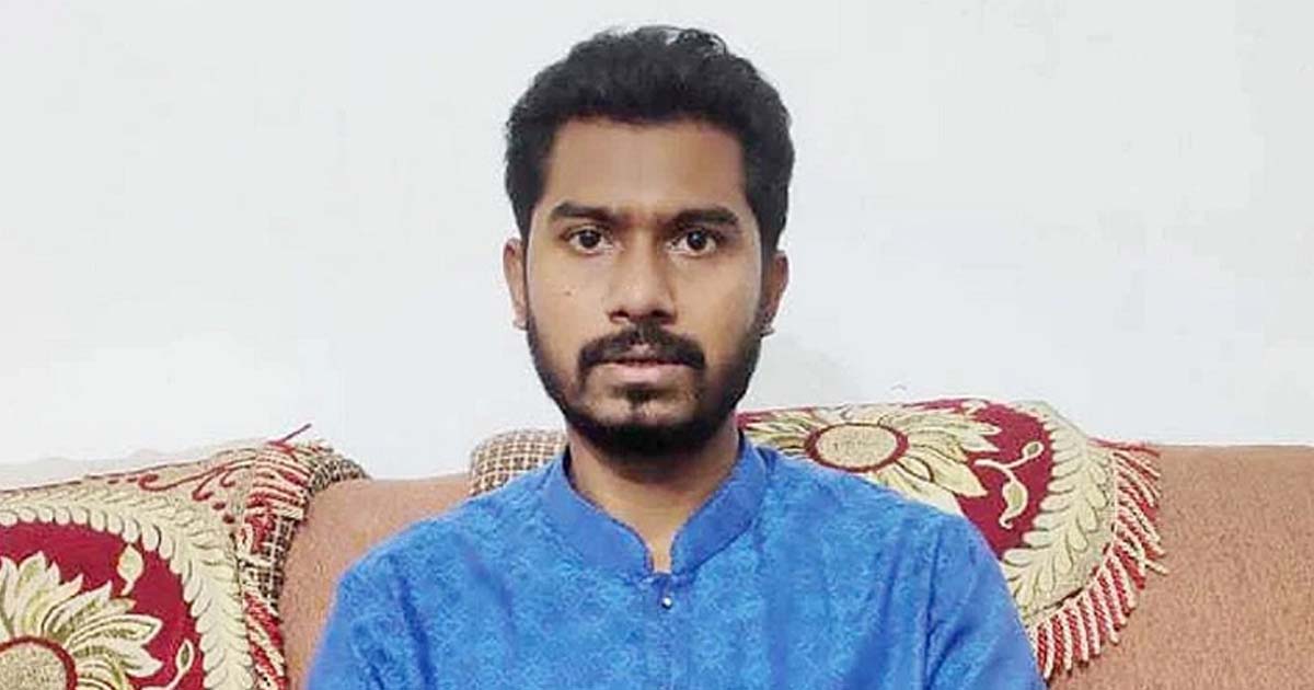 ডিএনসিসি নগর ভবনের সামনে গণঅধিকার পরিষদের নুরুল হক নুরের বিরুদ্ধে বিশৃঙ্খলার অভিযোগ