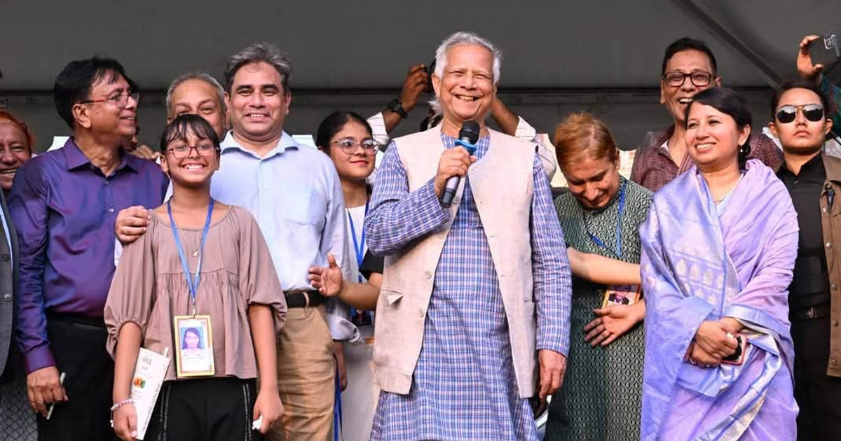 ড. মুহাম্মদ ইউনূসের চট্টগ্রাম সফর ও পৈত্রিক বাড়িতে আবেগঘন মুহূর্ত