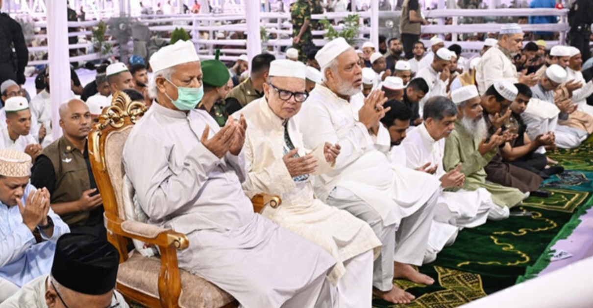 দেশের মঙ্গল কামনায় সবার কাছে দোয়া চাইলেন প্রধান উপদেষ্টা ড. মুহাম্মদ ইউনূস