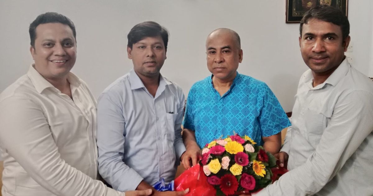 জাতীয়তাবাদী কৃষকদলের কেন্দ্রীয় সভাপতি হাসান জাফির তুহিন হজ পালনের পর দেশে ফিরেছেন