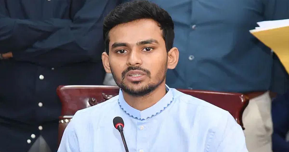 শাহজালাল বিমানবন্দরে যুব উপদেষ্টার ব্যাগে পিস্তলের ম্যাগজিন, প্রোটোকল অফিসারের কাছে হস্তান্তর