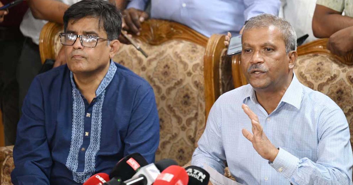 মুরাদনগরের ধর্ষণকাণ্ডের দ্রুত বিচার নিশ্চিতে আইন উপদেষ্টার আশ্বাস