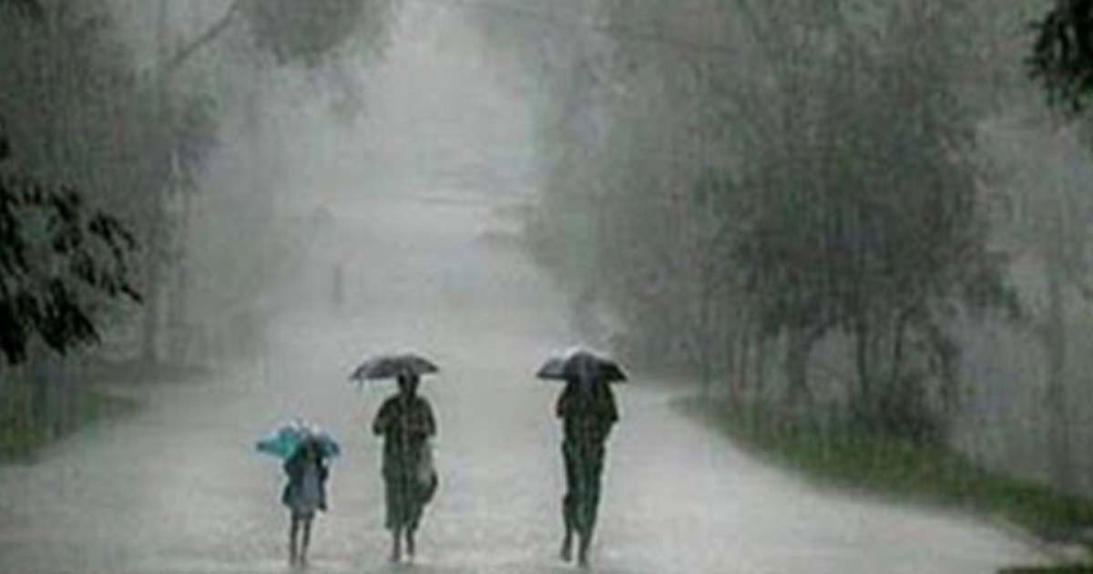 আগামী ২৪ ঘণ্টায় ভারী থেকে অতিভারী বর্ষণের সম্ভাবনা: আবহাওয়া অফিসের সতর্কতা