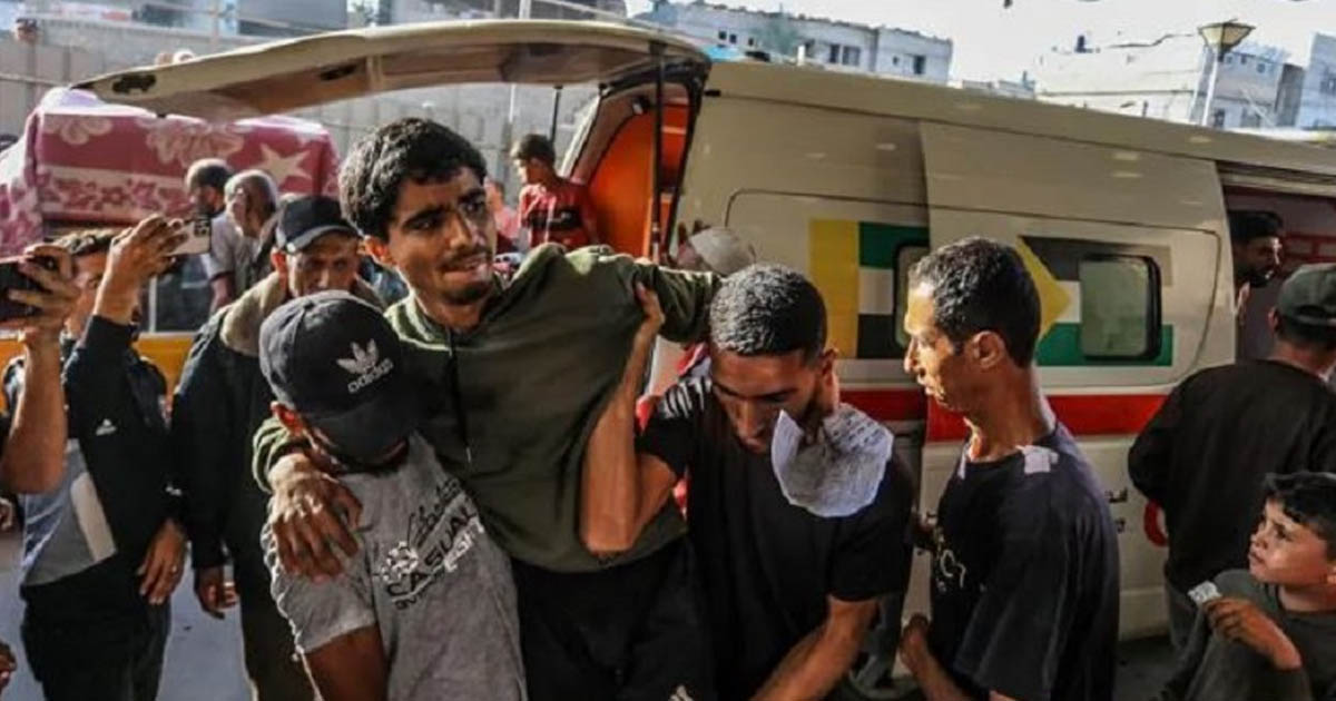 রাফায় ত্রাণ নিতে গিয়ে প্রাণ হারালেন ৩২ জন ফিলিস্তিনি: বিতরণ কেন্দ্র পরিণত ‘মৃত্যুফাঁদে’