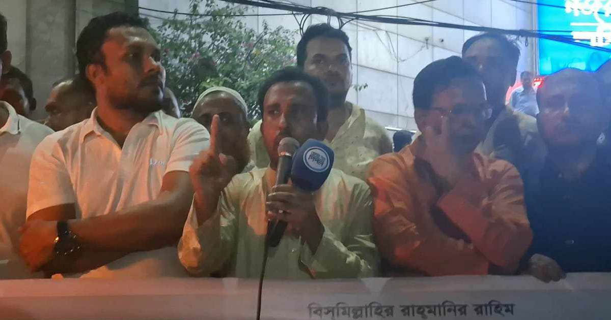ইশরাক হোসেনের শপথ দাবি আন্দোলন চলবে বিরতিহীনভাবে, নাগরিক সেবা চালু থাকবে
