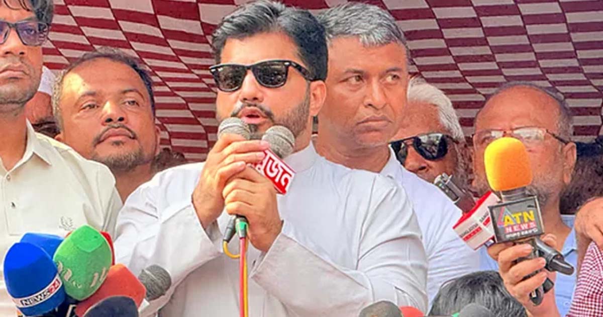 ইশরাক হোসেনের ক্ষোভ: ‘মূর্খ উপদেষ্টা বাংলাদেশের ইতিহাসে কেউ দেখেনি’