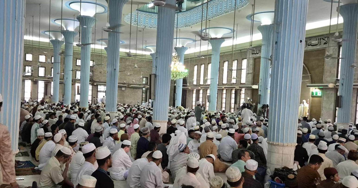 জাতীয় মসজিদ বায়তুল মোকাররমে ঈদুল আজহার প্রথম জামাত অনুষ্ঠিত