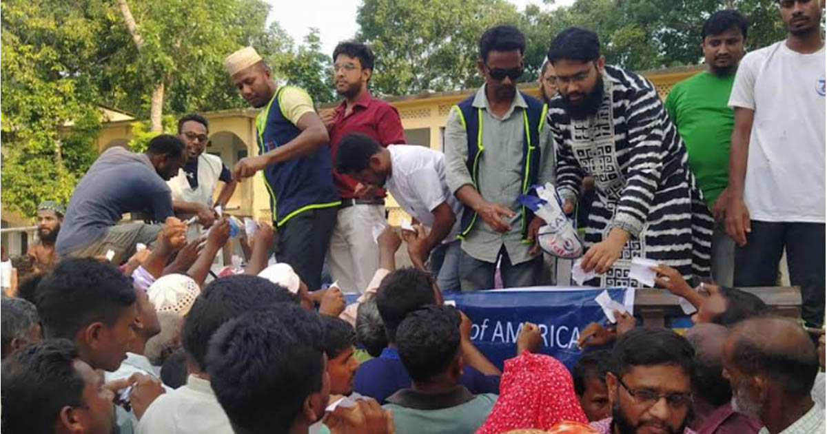 কুড়িগ্রামে ঈদে ৬ হাজার অসহায় মানুষের মাঝে কোরবানির মাংস বিতরণ