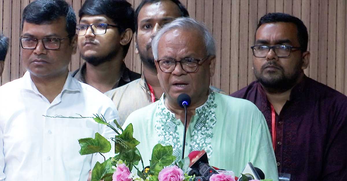রুহুল কবির রিজভীর বক্তব্য: সংকট কাটেনি, গণতন্ত্র প্রতিষ্ঠায় কাজ বাকি