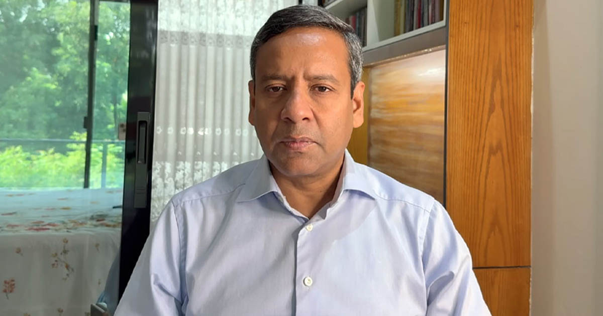 গোলাম মাওলা রনি: দশ মাসে ড. মুহাম্মদ ইউনূস এগারোবার বিশ্বভ্রমণ করেছেন দরিদ্র মানুষের টাকায়