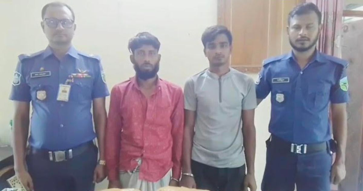 সোনারগাঁওয়ে ১২ কেজি গাজাসহ দুই মাদক কারবারি গ্রেফতার