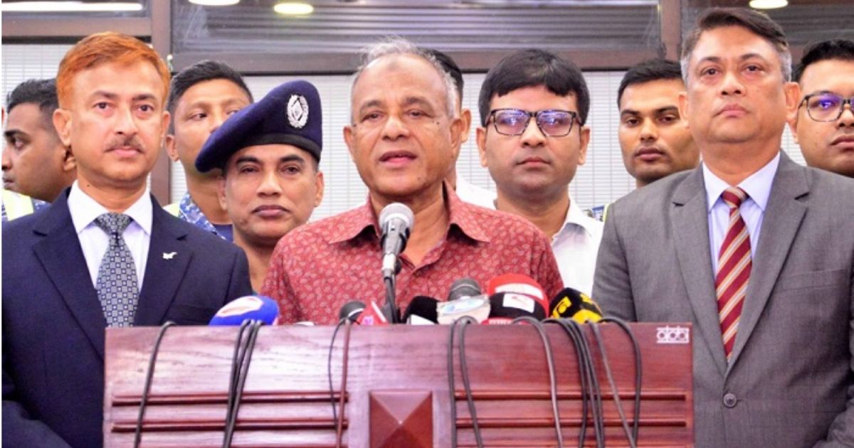 গোপালগঞ্জে নিহতদের লাশের ময়নাতদন্তে বাধা, স্বজনদের দিকেই ইঙ্গিত স্বরাষ্ট্র উপদেষ্টার