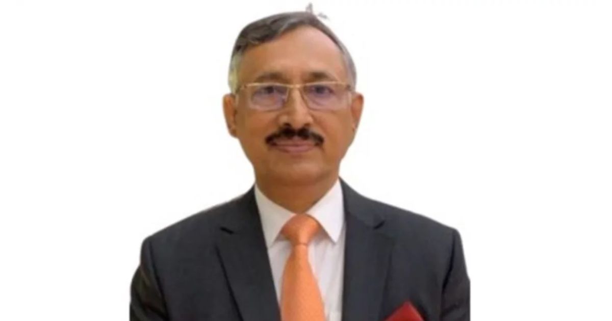 শিক্ষা বিভাগের সিনিয়র সচিব সিদ্দিক জুবাইরকে প্রত্যাহার, শিক্ষার্থীদের বিক্ষোভে পুলিশের কঠোর ব্যবস্থা