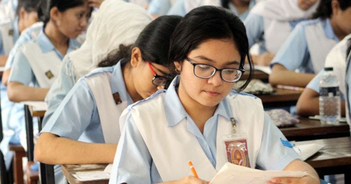 উত্তরায় বিমান বিধ্বস্তের কারণে এইচএসসি ও সমমানের পরীক্ষা স্থগিত, একই দিনে নেওয়া হবে