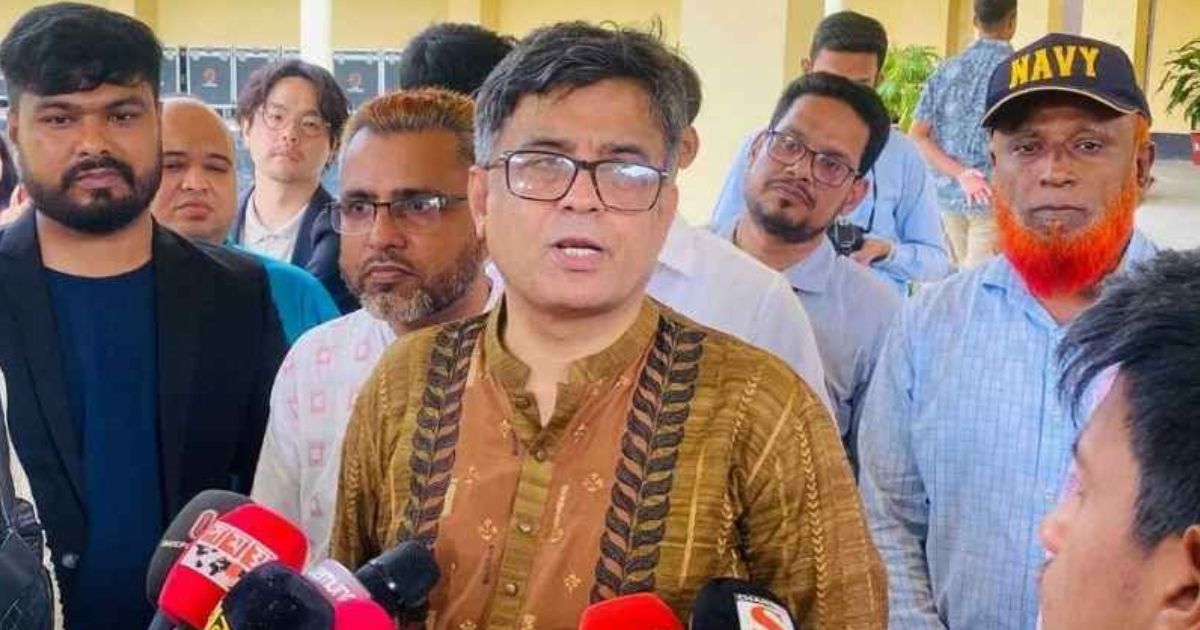 বাংলাদেশে হতাহতের সংখ্যা গোপন করা অসম্ভব: প্রধান উপদেষ্টার প্রেস সচিব শফিকুল আলম